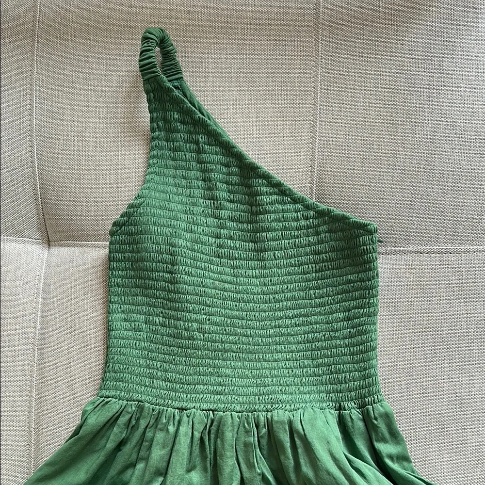 Green One-Shoulder Maxi Dress - Picture 3 of 7